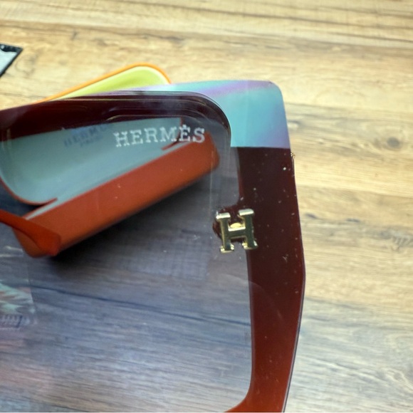 Hermes Bold Orange Sunglasses with Black Lenses - Picture 7 of 8